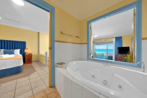 1 室のベッドルーム、デスク、アイロン / アイロン台、WiFi