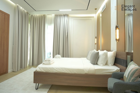1 chambre, coffres-forts dans les chambres, fer et planche à repasser