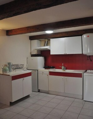 Fridge - Cosy, quiet apartment near the Old Port (Marseille)