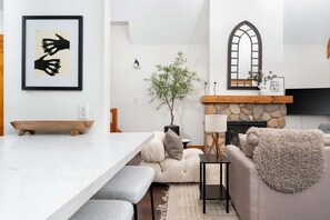 Téléviseur connecté, foyer