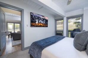 2 chambres, fer et planche à repasser, lit parapluie, Wi-Fi