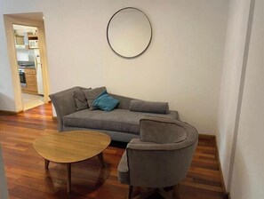 Living area - Comfortable and spacious, steps from Parque Las Heras (Buenos Aires)