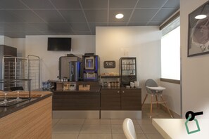 Daily buffet breakfast for a fee - Hotiday Firenze Guidoni (Florence)