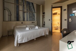 In-room safe, free cribs/infant beds, free WiFi, bed sheets