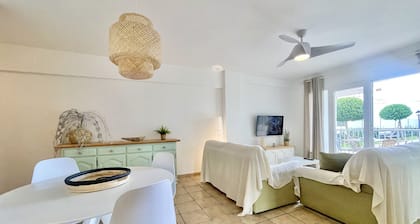 El Pato Benidorm (R166)