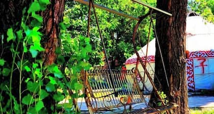 Youmu Buluo Homestay (Nalati Scenic Area)