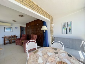 Dining - TOR MARAYA SEAFRONT LEVANTE  N052 (Benidorm)