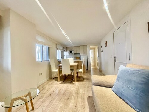 WHITE HOUSE NERVION N077