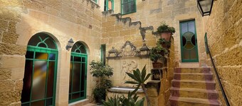 Historic Farmhouse with Courtyard, Kitchen Terrace and Rooftop Pool