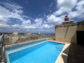 Udendørs pool