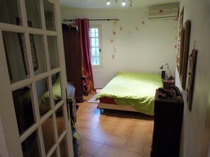 2 bedrooms, iron/ironing board, WiFi - Beautiful 3-room RDJ villa totally independent in guarded estate with swimming pools (Antibes)