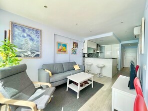 TV - CAROLINA SEAFRONT LEVANTE N157 (Benidorm)