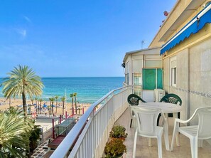 Outdoor dining - LA GAVINA LEVANTE SEA VIEWS (N129) (Benidorm)