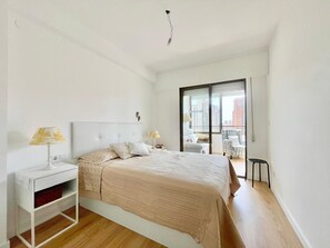 1 bedroom, iron/ironing board, bed sheets