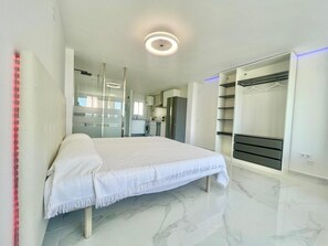 Ferros/tábuas de passar roupa, roupa de cama