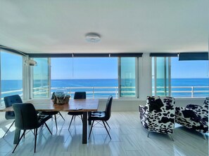 Dining - TORRE COBLANCA SEFRONT APARTMENT (N096) (Benidorm)