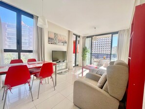 TV - GEMELOS 26 POOL LEVANTE A135 (Benidorm)