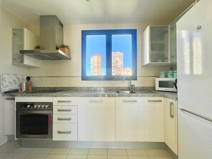 Fridge, microwave, oven, coffee/tea maker - GEMELOS 26 POOL LEVANTE A135 (Benidorm)