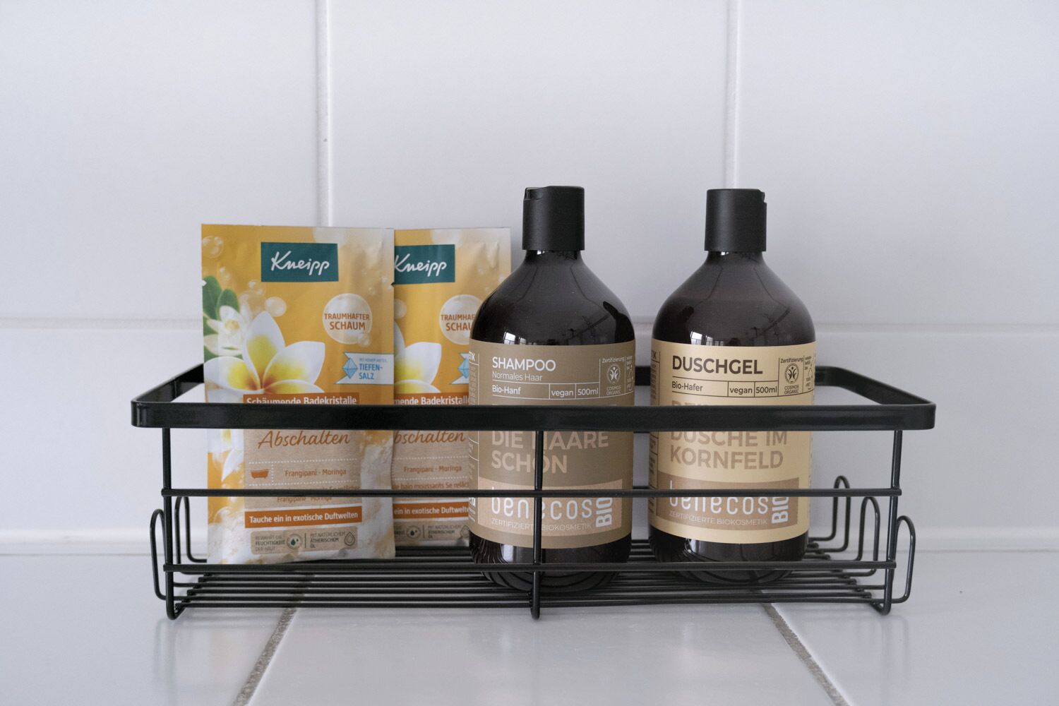 Bathroom amenities