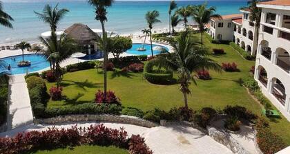 Beachfront 2BR Condo in Playacar - D7109