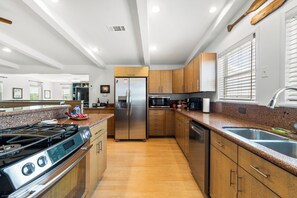 Microwave, oven, stovetop, dishwasher