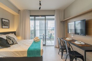 1 bedroom, iron/ironing board, travel cot, free WiFi