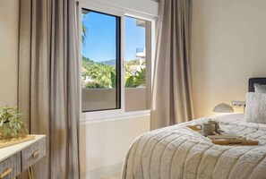 2 soverom, strykejern/-brett, wi-fi (inkludert) og sengetøy