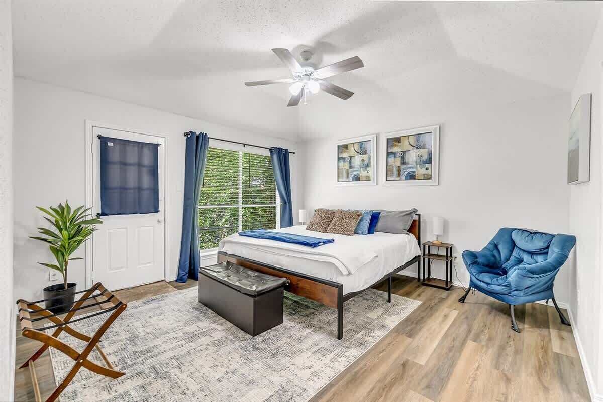 3 bedrooms, WiFi, bed sheets