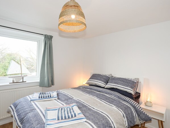 4 Schlafzimmer, individuell dekoriert, individuell eingerichtet