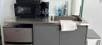 Lucky Lake 208 tiny home B