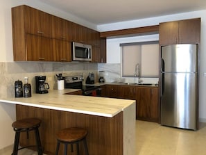 Fridge, microwave, oven, stovetop - Bahia (Rooftop pool) - Steps to the Beach (Cabo San Lucas)