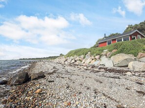 House | Water view