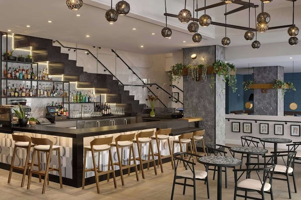 Bar (in der Unterkunft)