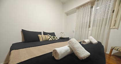 Apartment for 4 guest with terrace in Retiro
