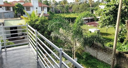 Tropical Suites