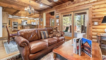 Maison, vue lac | Coin séjour