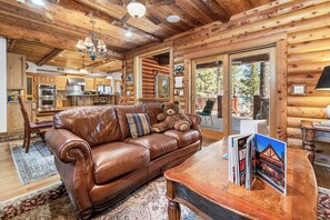 Huis, uitzicht op meer | Woonruimte