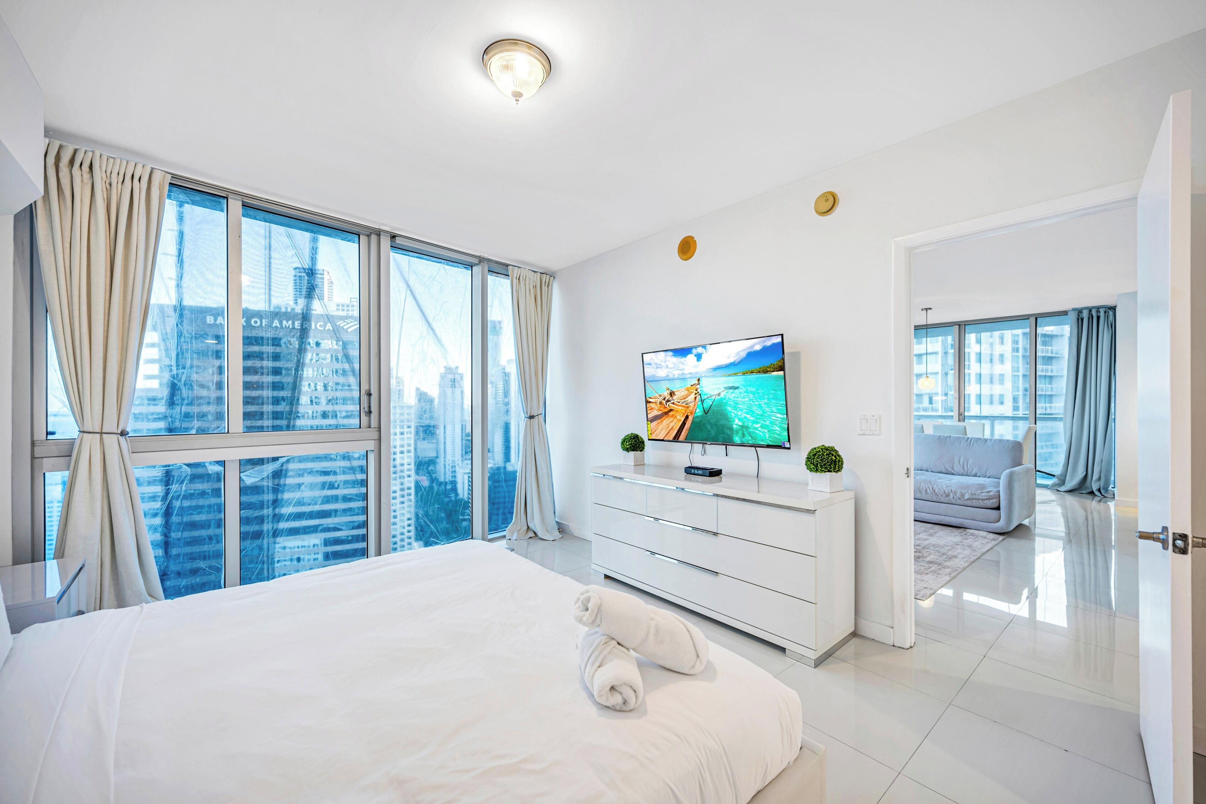 Luxury Apartment, 2 Bedrooms, Private Pool, Ocean View | Premium bedding, individually decorated, individually furnished