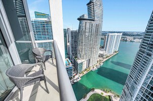 Royal Apartment, 2 Bedrooms, Private Pool, Ocean View | Balcony