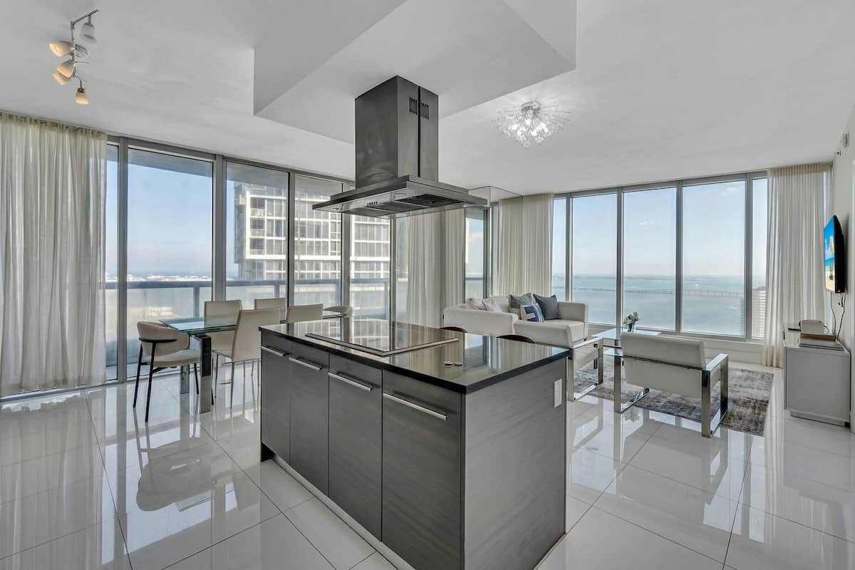 Presidential-Apartment, 2 Schlafzimmer, eigener Pool, Meerblick | Wohnbereich