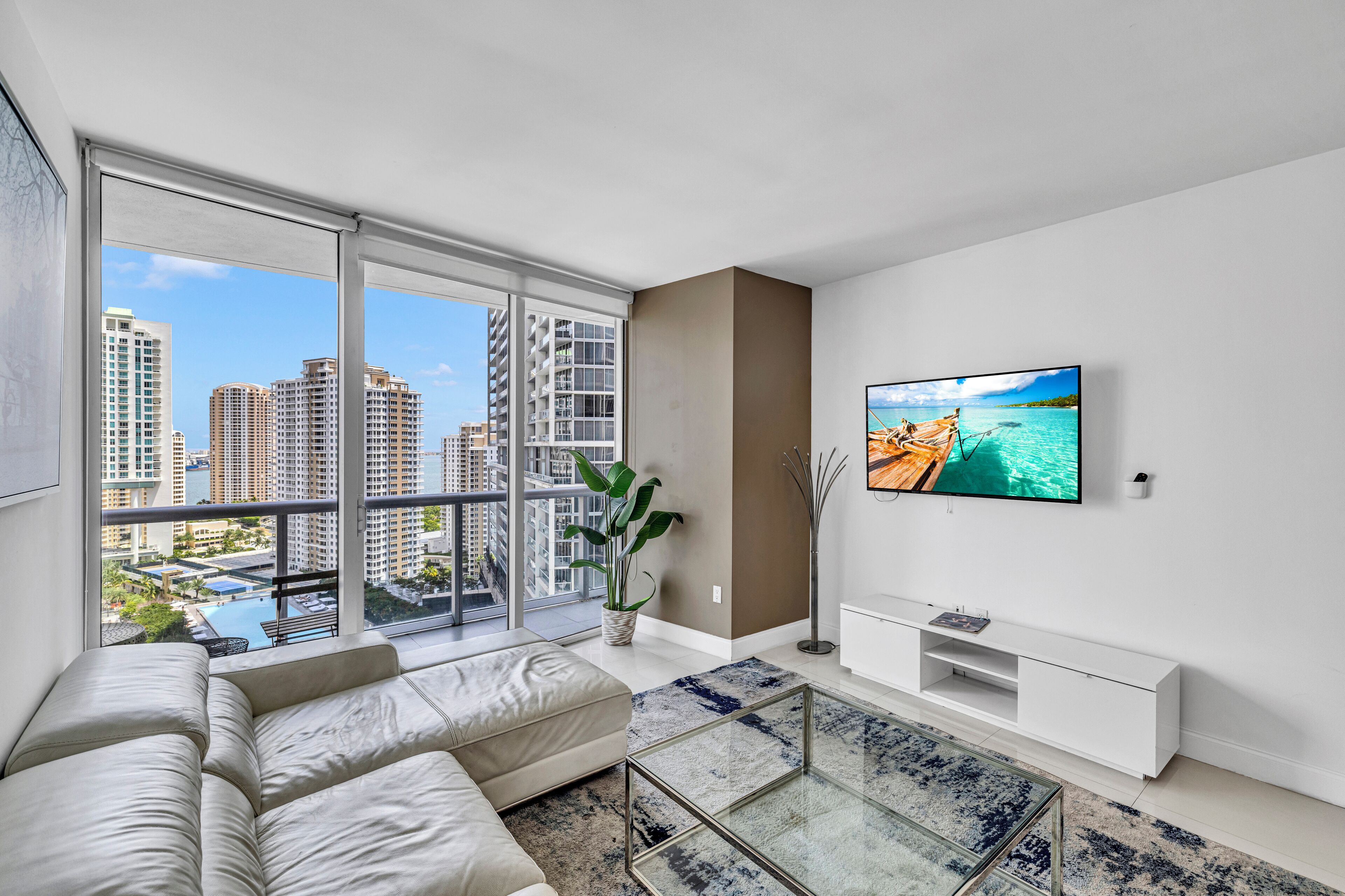 Exclusive Apartment, 1 Bedroom, Private Pool, Ocean View | Living area