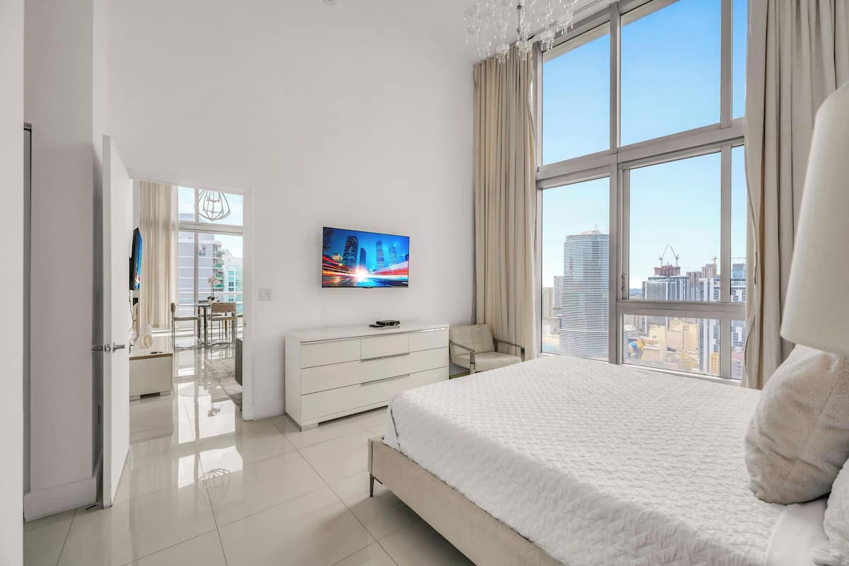 Superior appartement, 2 slaapkamers, privézwembad, uitzicht op zee | Individueel gedecoreerd, individueel gemeubileerd, geluiddichte muren