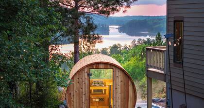 Sleeps 20-Lake Views-Ski-Golf-Game Room-Arcades-Sauna-Jacuzzi-Playground-Firepit