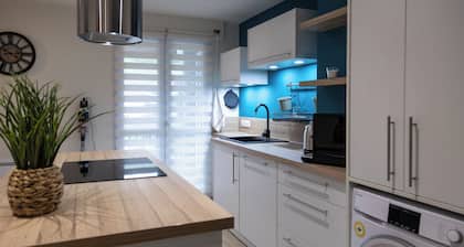Comfortable apartment in Aurillac - Wifi, parking and peace and quiet
