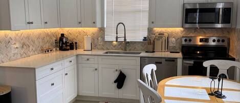 Microwave, oven, stovetop, dishwasher