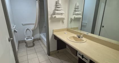 spanish trails inn