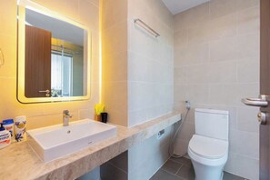 Hair dryer, towels, toilet paper