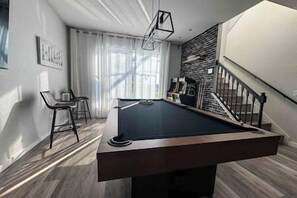 غرفة الألعاب