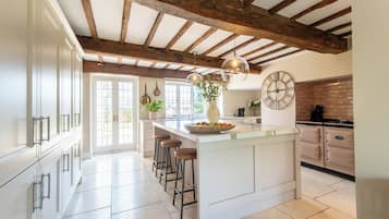 Lavavajillas, utensilios de cocina