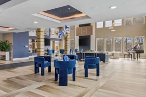 Lobby - Spacious 2BR near Broadway w/ pool (Nashville)